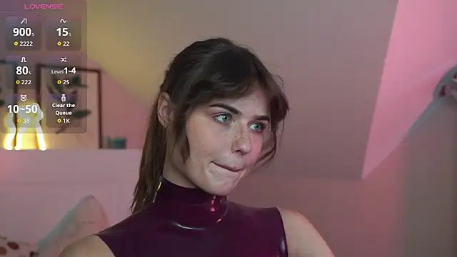 Snapshot of Lazy_pepsi chatting on October 1, 9:59 am Lazy pepsi online show from October 1, 9:59 am