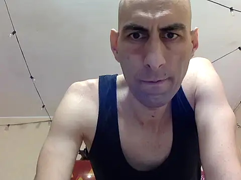 Snapshot of HandsomeAlfie chatting on October 23, 5:07 am HandsomeAlfie online show from October 23, 5:07 am