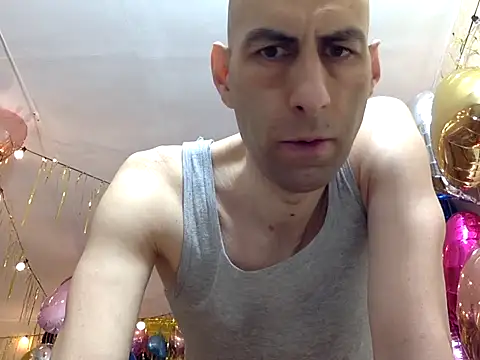 Snapshot of HandsomeAlfie chatting on February 25, 7:51 am HandsomeAlfie online show from February 25, 7:51 am