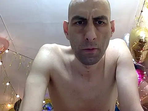 Snapshot of HandsomeAlfie chatting on March 15, 3:23 am HandsomeAlfie online show from March 15, 3:23 am