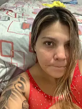 Snapshot of ChloexBigAss chatting on December 27, 5:42 am ChloexBigAss online show from December 27, 5:42 am