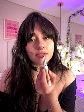 cute  cherry  online show from November 10, 9:25 pm