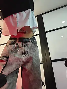 mal x online show from December 21, 5:58 am