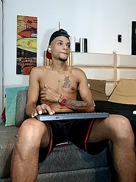 Snapshot of _Bbc_master_ chatting on September 29, 5:23 am  Bbc master  online show from September 29, 5:23 am