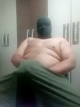 Snapshot of Kidding_Road chatting on March 7, 4:11 pm Kidding Road online show from March 7, 4:11 pm