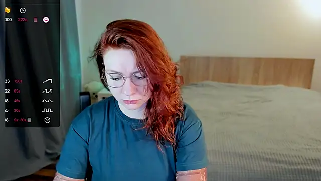 Snapshot of melissa_adamss chatting on April 24, 9:45 am melissa adamss online show from April 24, 9:45 am