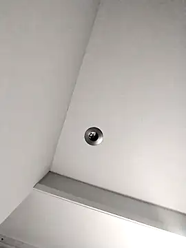 Snapshot of LiverandBrat77 chatting on February 8, 3:52 am LiverandBrat77 online show from February 8, 3:52 am