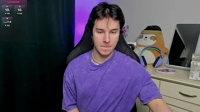 Snapshot of Vincent_Strong chatting on March 4, 1:50 pm Vincent Strong online show from March 4, 1:50 pm