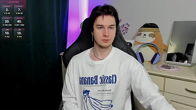 Snapshot of Vincent_Strong chatting on March 14, 1:05 pm Vincent Strong online show from March 14, 1:05 pm