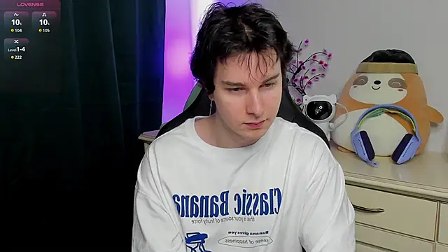 Snapshot of Vincent_Strong chatting on March 22, 12:08 pm Vincent Strong online show from March 22, 12:08 pm