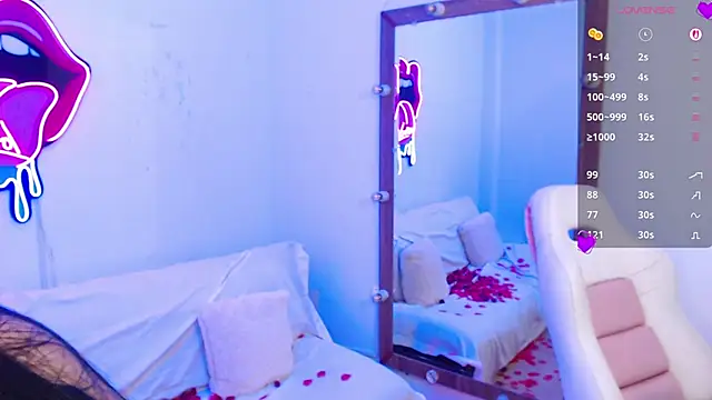 Snapshot of demyanderson_ chatting on February 14, 11:12 pm demyanderson online show from February 14, 11:12 pm