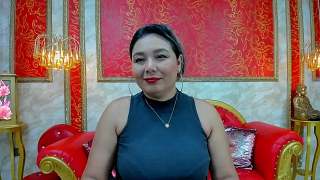 Myhottie Milf online show from December 27, 1:39 pm