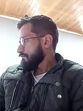 Snapshot of Andres_ramsey chatting on March 10, 1:32 pm Andres ramsey online show from March 10, 1:32 pm