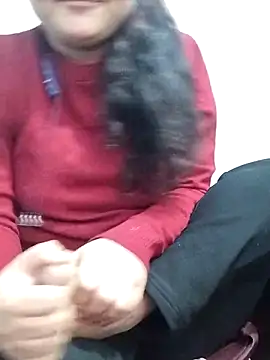 Snapshot of Doll_Nepali chatting on February 27, 9:43 am Doll Nepali online show from February 27, 9:43 am