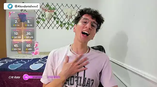 Snapshot of Jackson_Careyy chatting on February 6, 12:00 am Jackson Careyy online show from February 6, 12:00 am