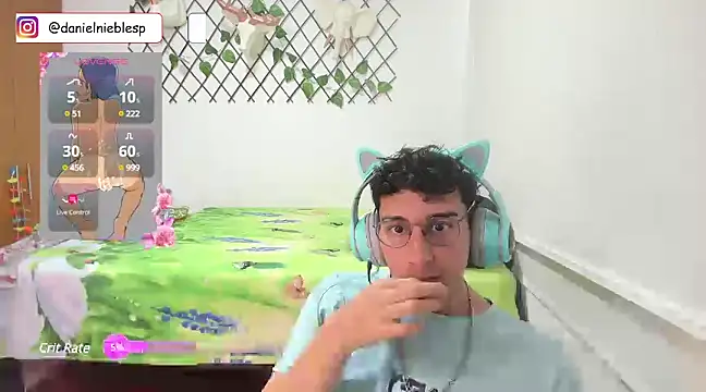 Snapshot of Jackson_Careyy chatting on March 4, 9:22 pm Jackson Careyy online show from March 4, 9:22 pm