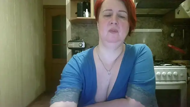 NikolRedMilf online show from February 27, 9:47 pm