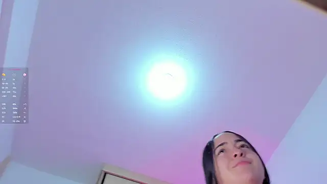 soyamandaa  online show from December 18, 11:51 pm