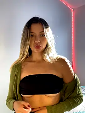 Snapshot of mari_ana02 chatting on October 12, 8:52 pm mari ana02 online show from October 12, 8:52 pm