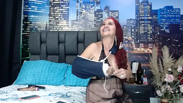 Lucy mature8 online show from April 7, 9:04 pm