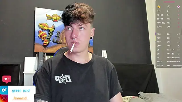 Green acid01 online show from April 7, 9:15 pm