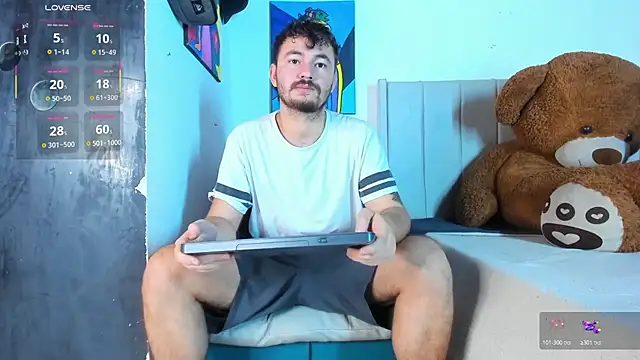 JacoLive online show from April 8, 6:30 pm