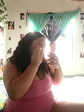 girl milk2 online show from December 10, 12:27 pm