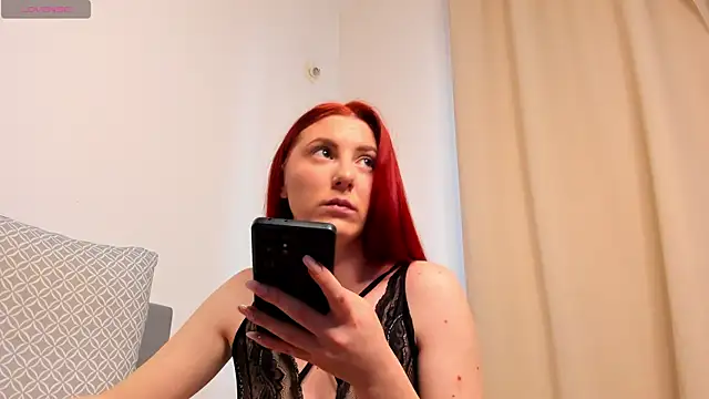 baby ivy online show from April 6, 3:24 pm