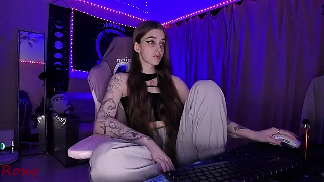 wet dream  online show from January 15, 12:04 am