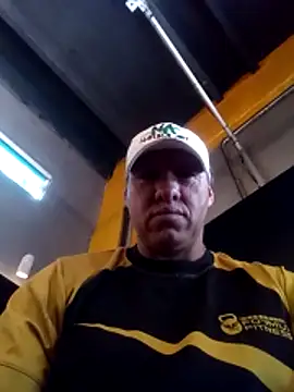 Snapshot of will1980 chatting on February 12, 2:12 pm will1980 online show from February 12, 2:12 pm