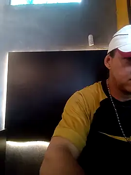 Snapshot of will1980 chatting on February 13, 4:47 pm will1980 online show from February 13, 4:47 pm