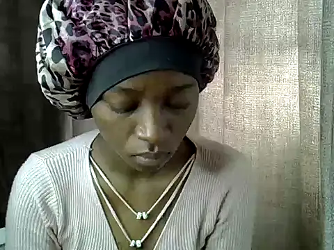 Snapshot of Enkarxx chatting on September 21, 11:12 am Enkarxx online show from September 21, 11:12 am