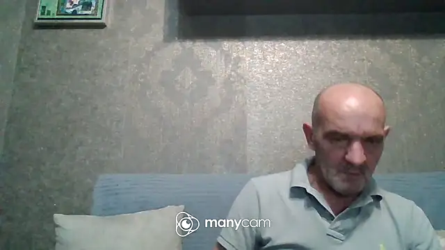 Snapshot of skorpibg65 chatting on April 28, 10:59 pm skorpibg65 online show from April 28, 10:59 pm