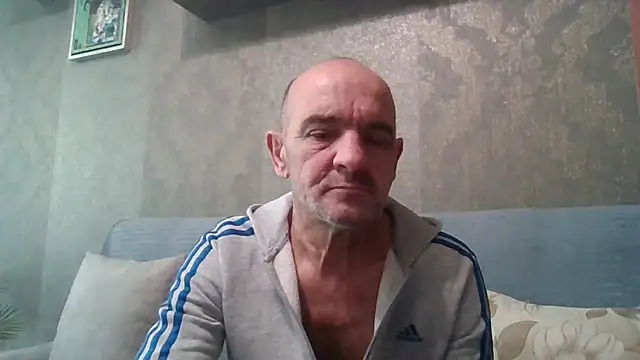 Snapshot of skorpibg65 chatting on May 4, 10:55 am skorpibg65 online show from May 4, 10:55 am
