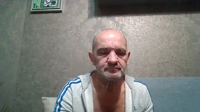 Snapshot of skorpibg65 chatting on May 7, 1:38 pm skorpibg65 online show from May 7, 1:38 pm