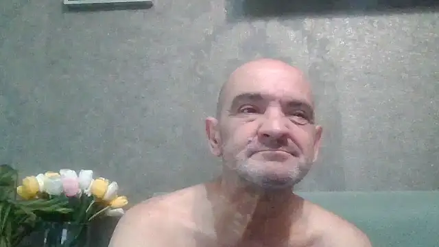 Snapshot of skorpibg65 chatting on May 18, 2:34 pm skorpibg65 online show from May 18, 2:34 pm