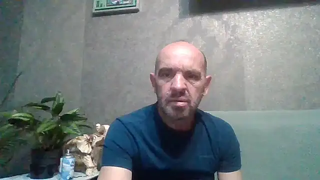 Snapshot of skorpibg65 chatting on June 1, 3:36 pm skorpibg65 online show from June 1, 3:36 pm