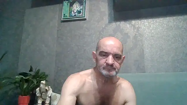 Snapshot of skorpibg65 chatting on June 14, 3:58 pm skorpibg65 online show from June 14, 3:58 pm
