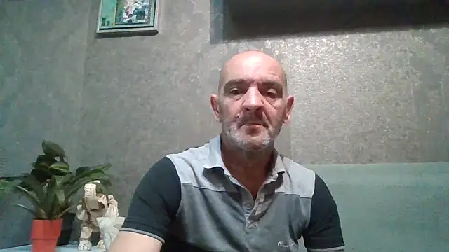 Snapshot of skorpibg65 chatting on June 28, 1:39 pm skorpibg65 online show from June 28, 1:39 pm