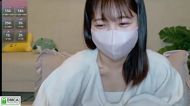 SUZU  online show from February 10, 11:36 am