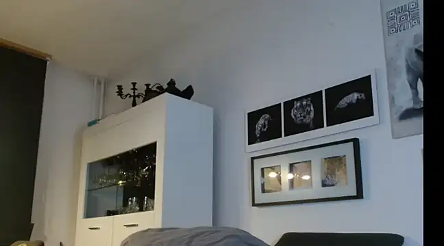 Snapshot of Barbie45J chatting on January 31, 11:13 pm Barbie45J online show from January 31, 11:13 pm