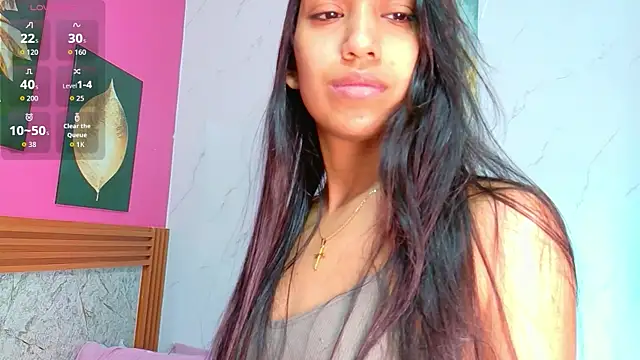 Snapshot of littlee_emilyy_ chatting on June 25, 1:15 pm littlee emilyy online show from June 25, 1:15 pm