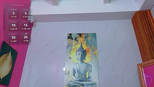 Snapshot of littlee_emilyy_ chatting on July 11, 1:03 pm littlee emilyy online show from July 11, 1:03 pm