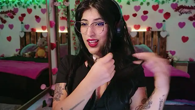 azahar  ziiz online show from February 15, 8:27 pm