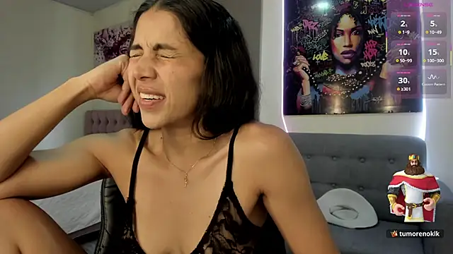 andykiuty online show from March 10, 8:25 pm