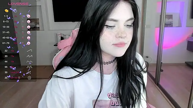 SelenaCute online show from December 15, 5:02 am