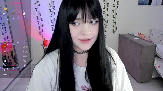 SelenaCute online show from March 4, 8:13 am