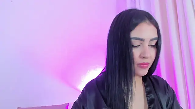 Snapshot of Abby__colins chatting on December 30, 5:34 pm Abby  colins online show from December 30, 5:34 pm