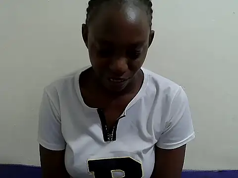 lizbela1 online show from April 2, 3:37 am