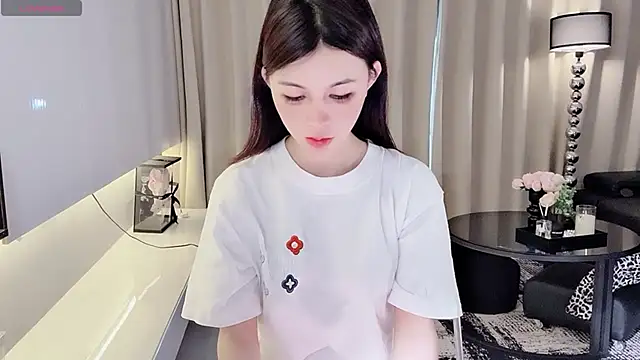 lvy-w online show from June 30, 8:48 am